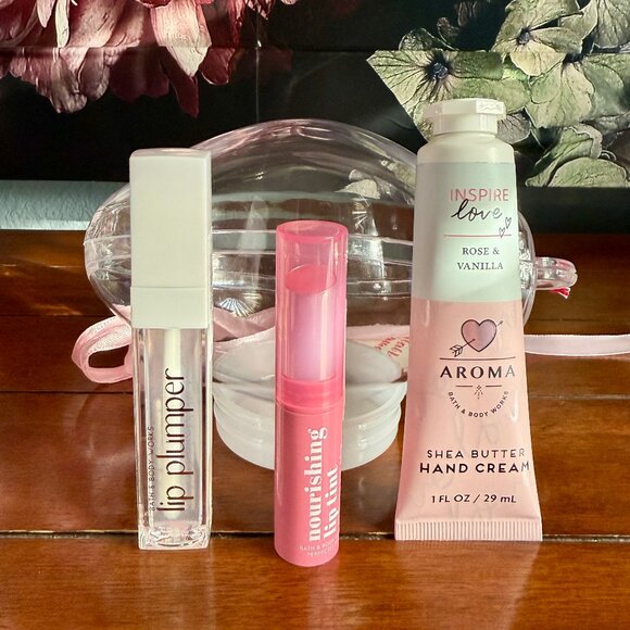 NEW 4-Pc Lip Plumper, Lip Tint & Hand Lotion in Holiday Bulb Bath & Body Works - Picture 2 of 5